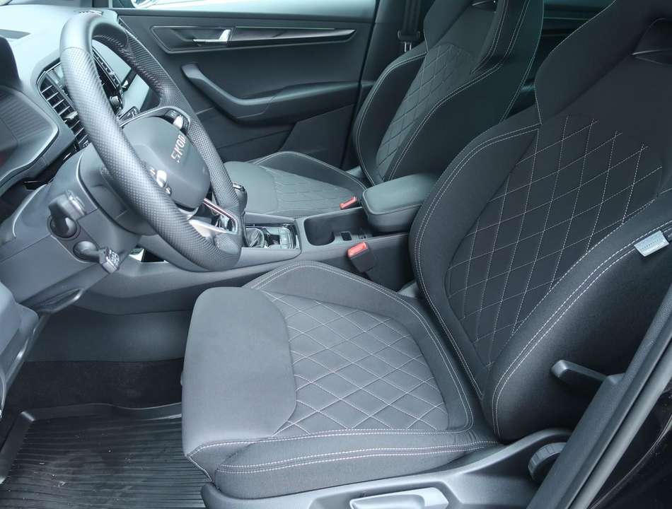 Skoda Karoq - Imagem 7