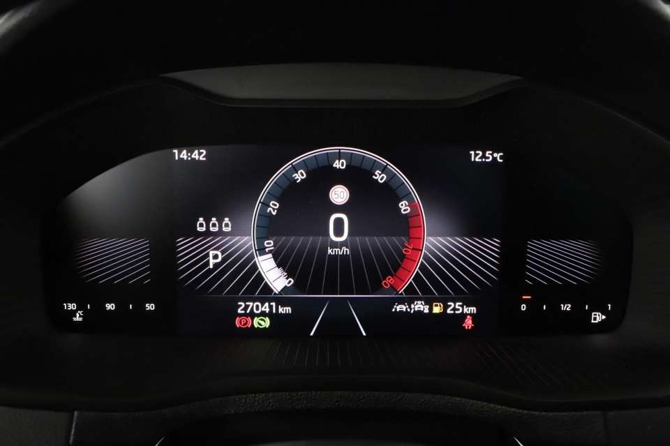 Skoda Karoq - Imagem 8