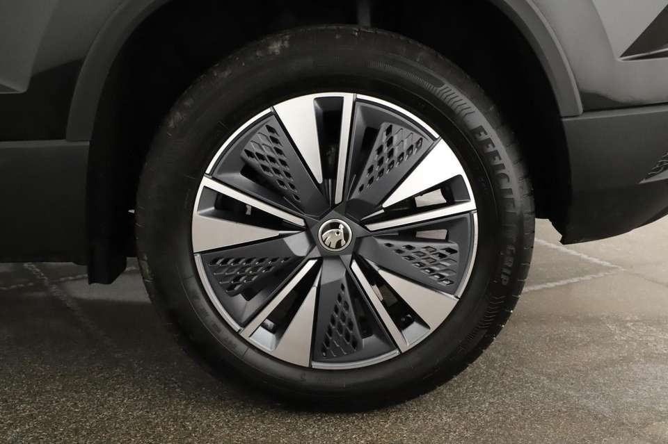 Skoda Karoq - Imagem 12