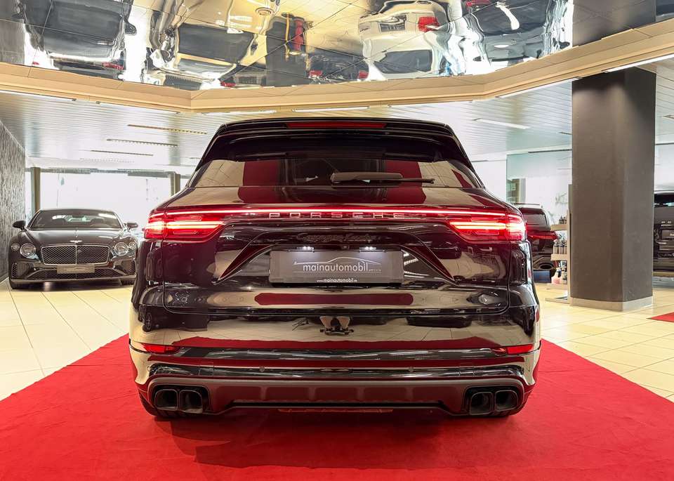 Porsche Cayenne - Imagem 7