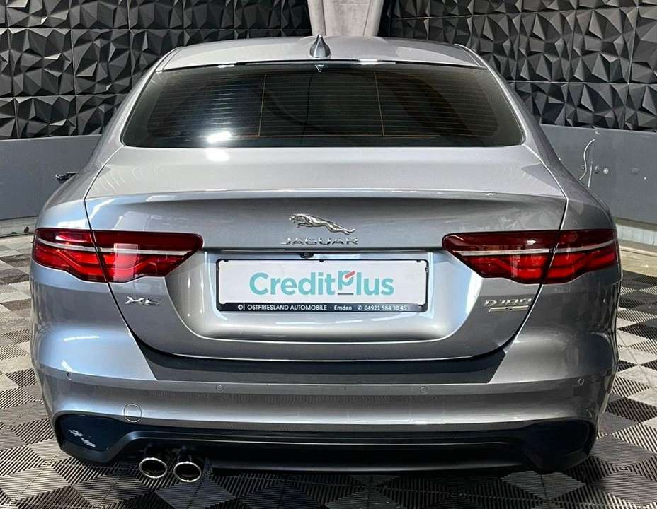 Jaguar XE - Imagem 7