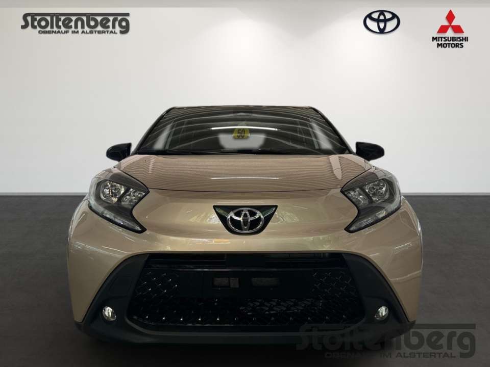 Toyota Aygo X - Imagem 2