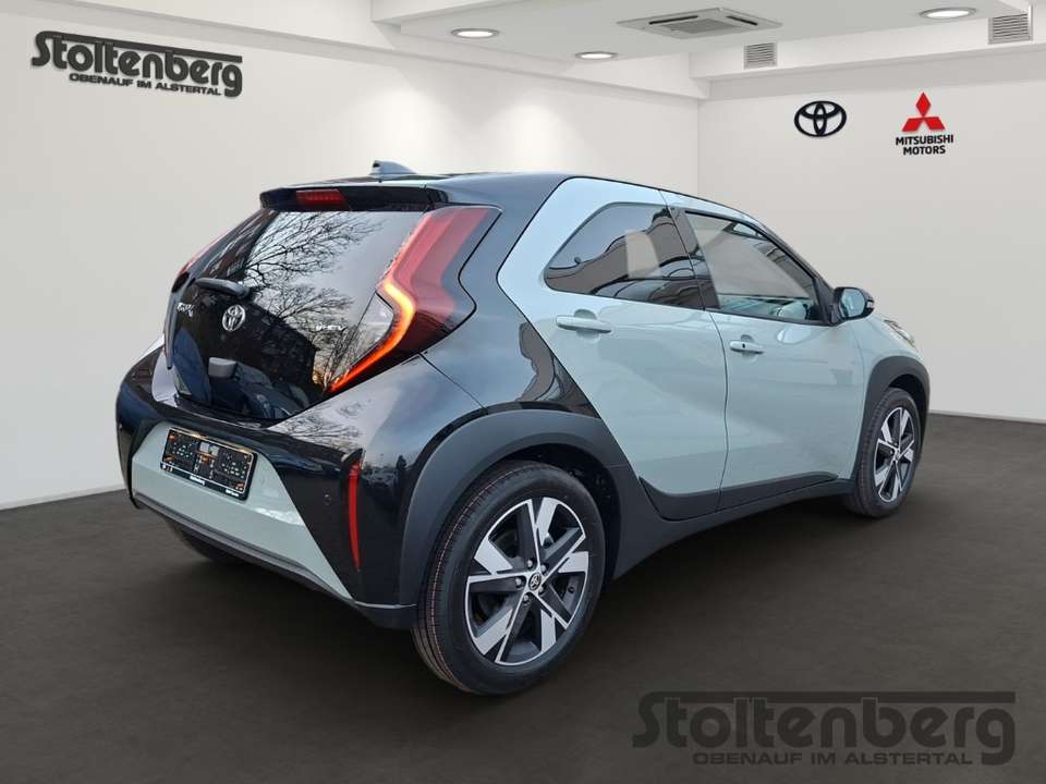 Toyota Aygo X - Imagem 5