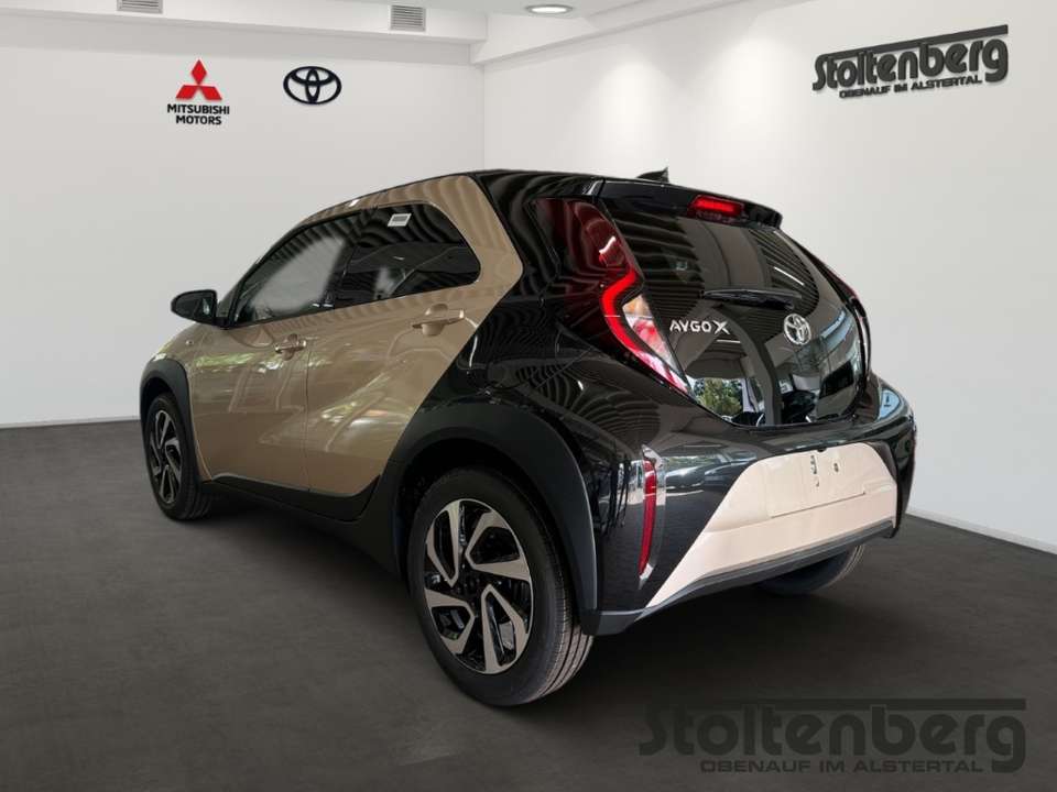 Toyota Aygo X - Imagem 7