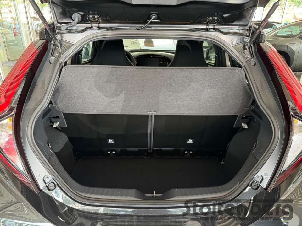 Toyota Aygo X - Imagem 10