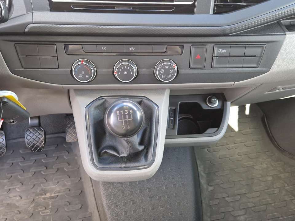 Volkswagen Transporter - Imagem 15