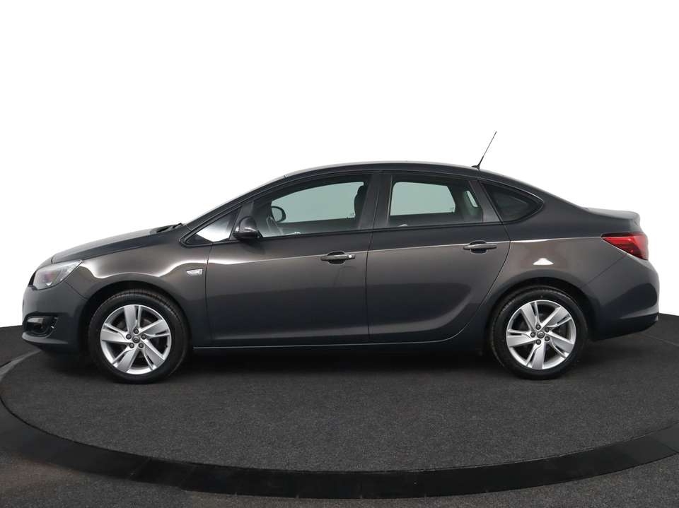 Opel Astra - Imagem 3