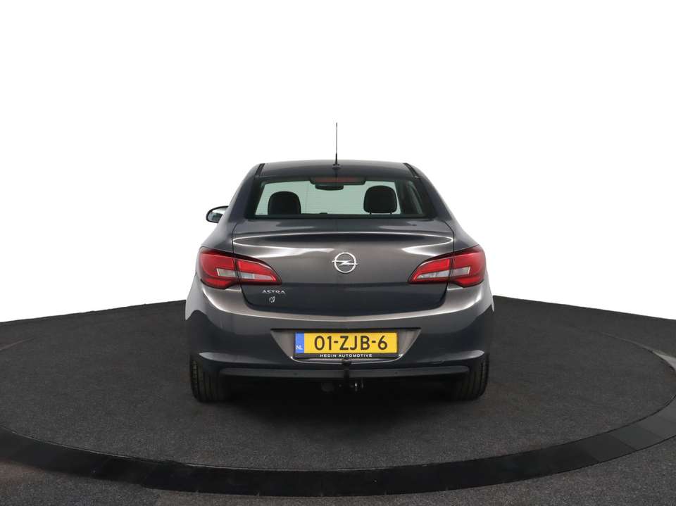 Opel Astra - Imagem 8