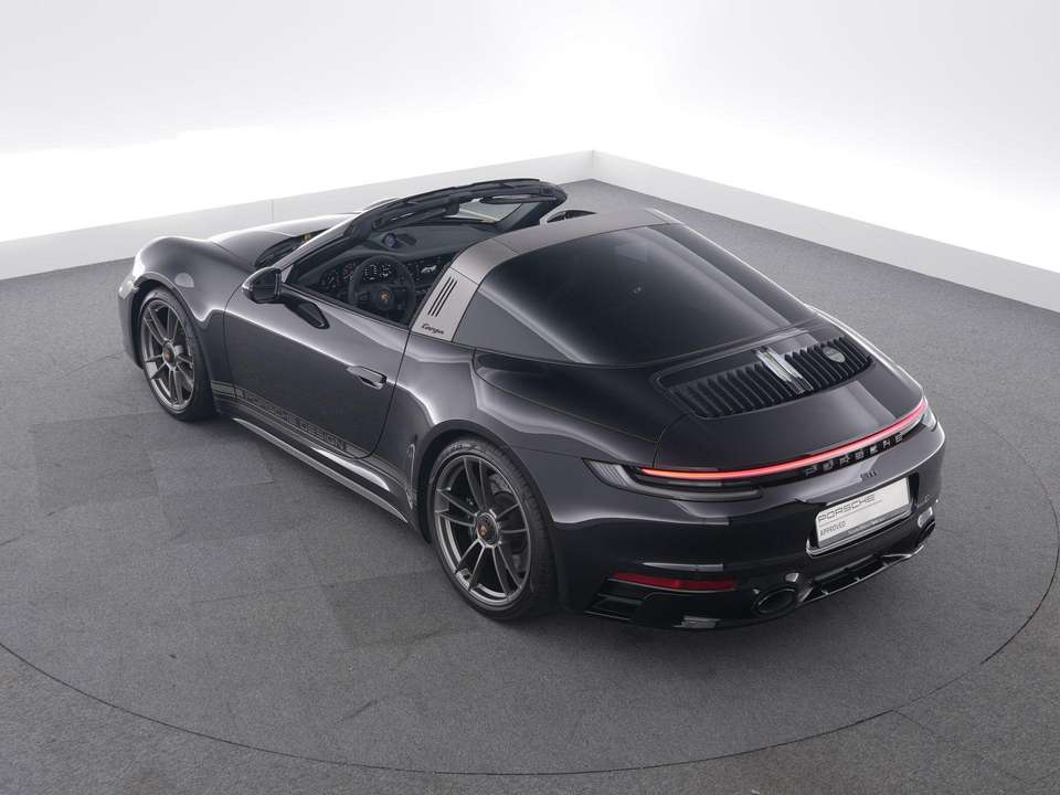Porsche 992 - Imagem 10