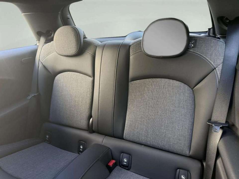 MINI Cooper D - Imagem 10