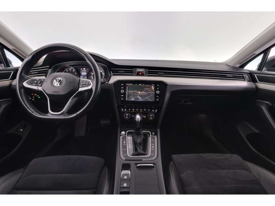 Volkswagen Passat Variant - Imagem 12