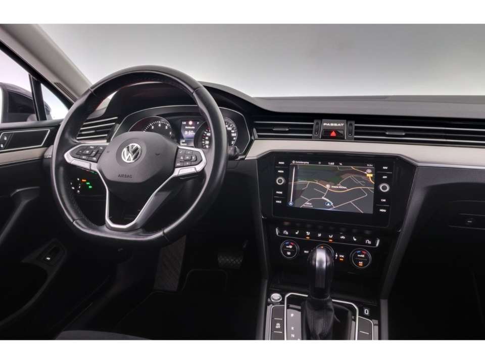 Volkswagen Passat Variant - Imagem 13