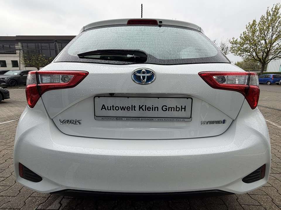 Toyota Yaris - Imagem 2