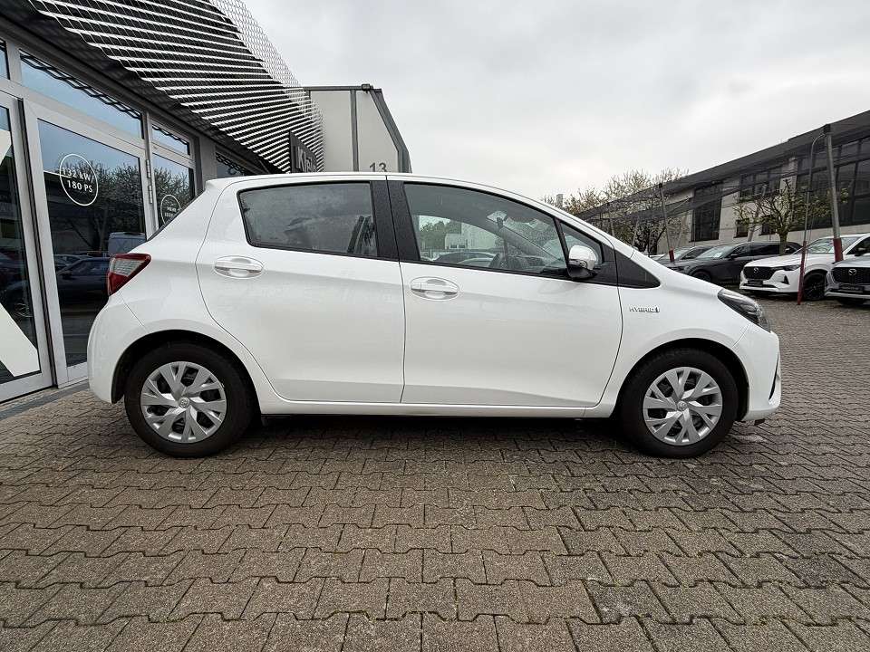 Toyota Yaris - Imagem 5