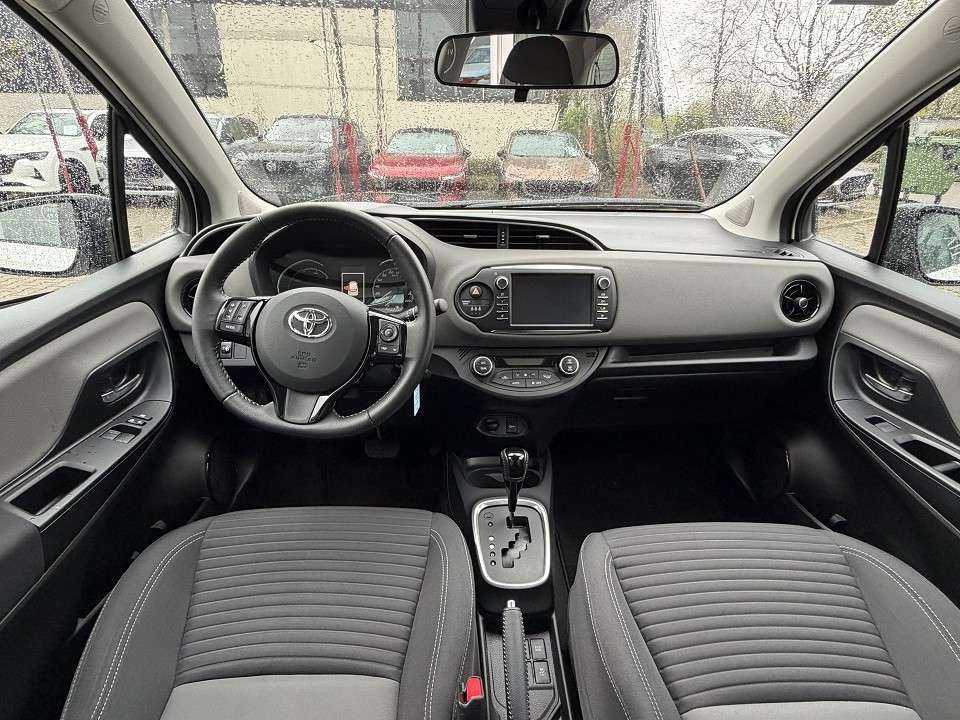 Toyota Yaris - Imagem 9