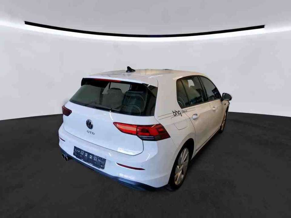Volkswagen Golf - Imagem 3