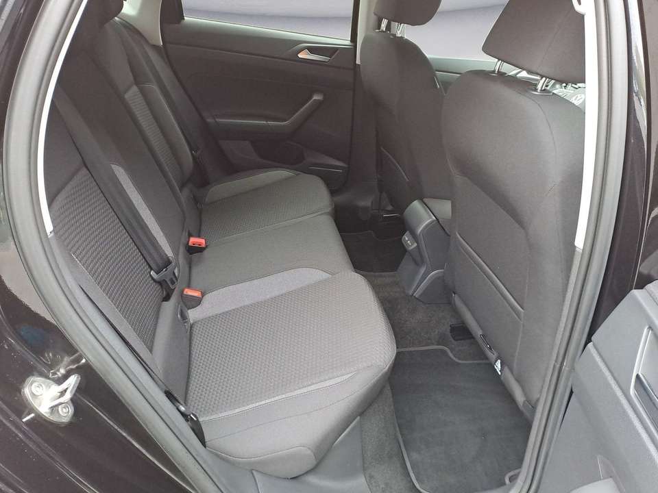 Volkswagen Polo - Imagem 14