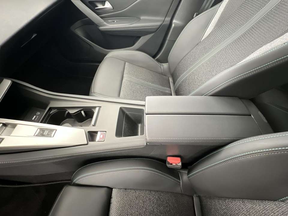 Peugeot 308 - Imagem 14