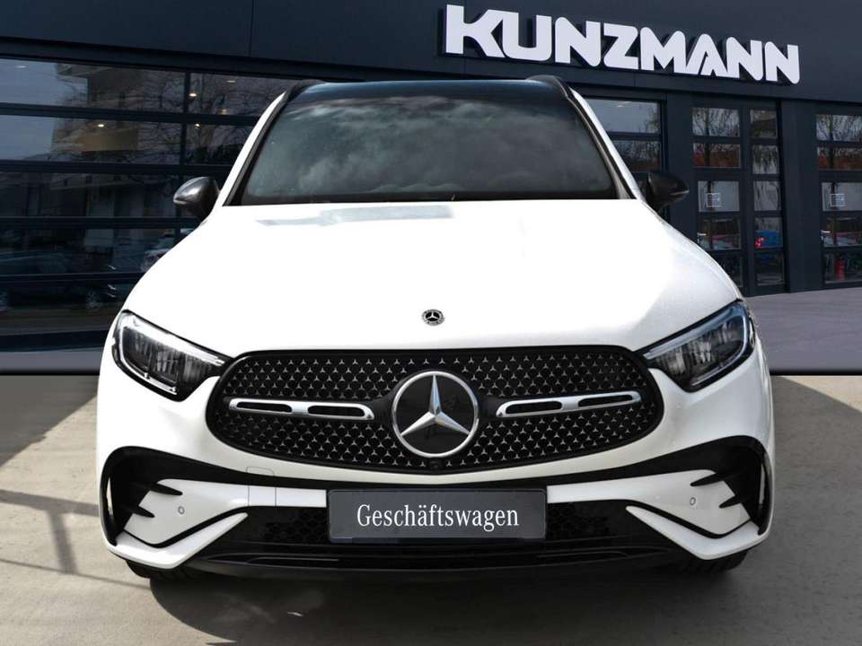 Mercedes-Benz GLC 200 - Imagem 2