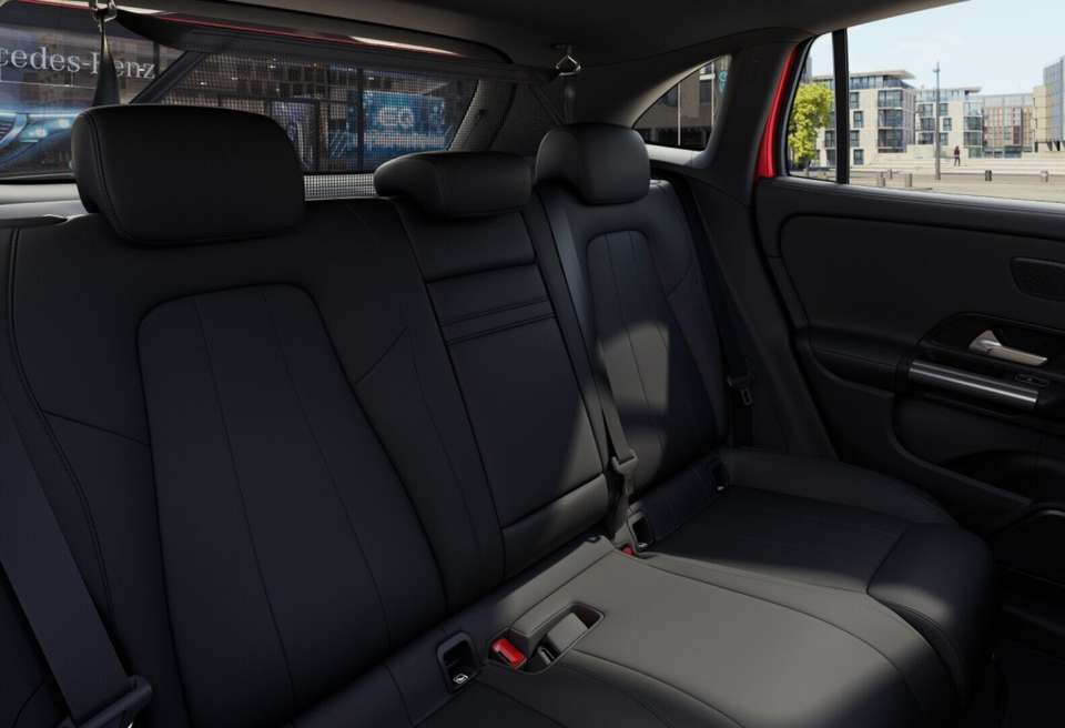 Mercedes-Benz EQA 250 - Imagem 10