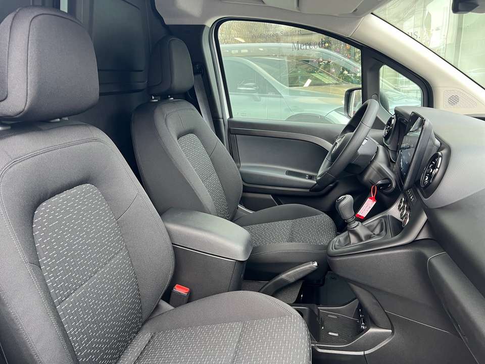 Mercedes-Benz Citan - Imagem 14
