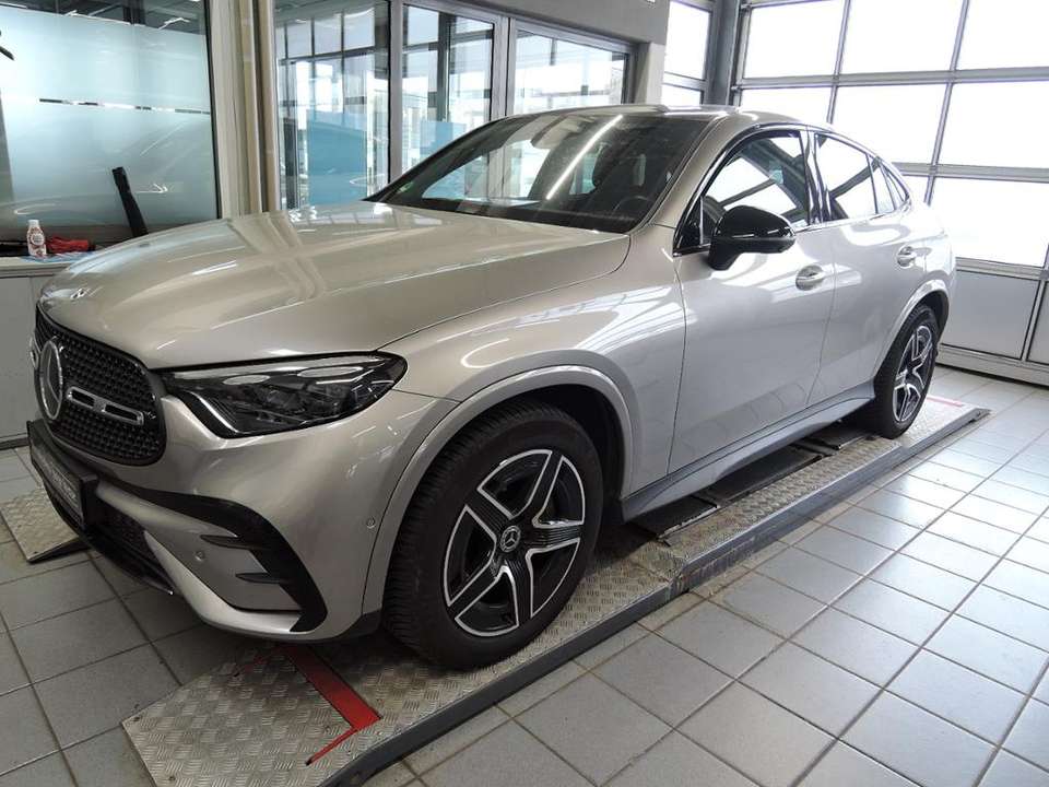 Mercedes-Benz GLC 200 - Imagem 1