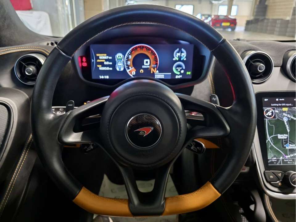 McLaren 570S - Imagem 6