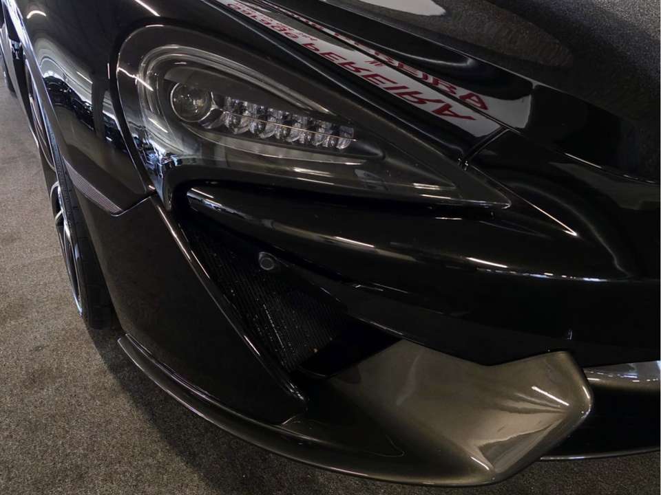 McLaren 570S - Imagem 10