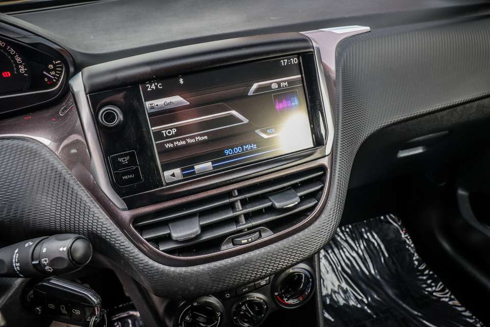 Peugeot 2008 - Imagem 13