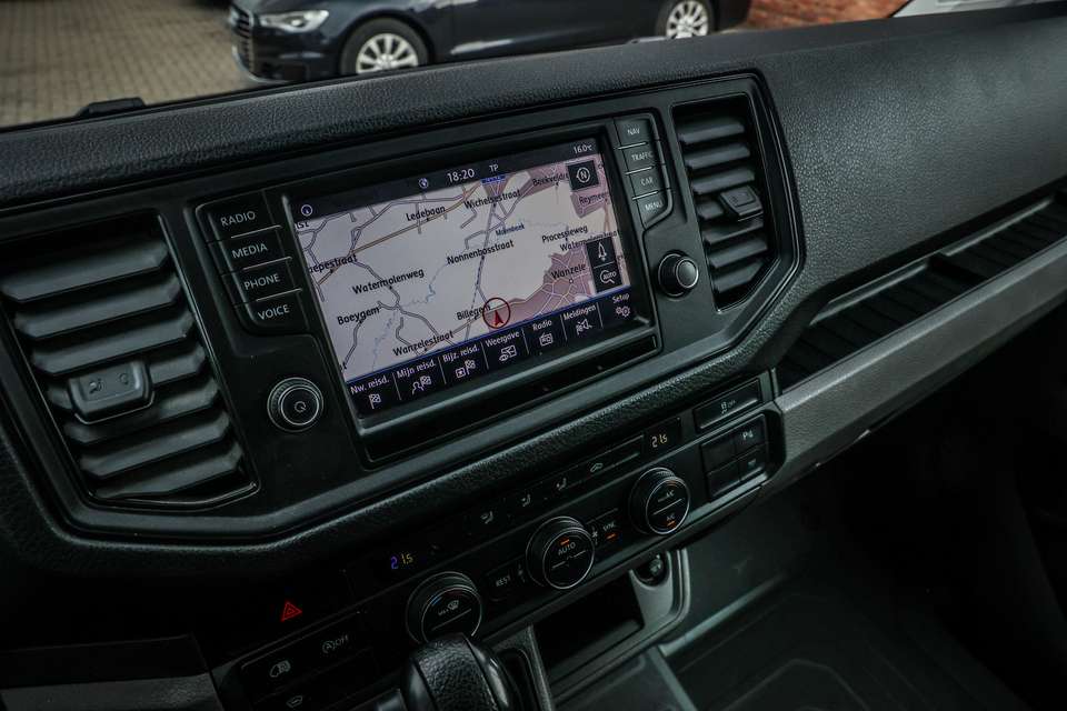 Volkswagen Crafter - Imagem 15