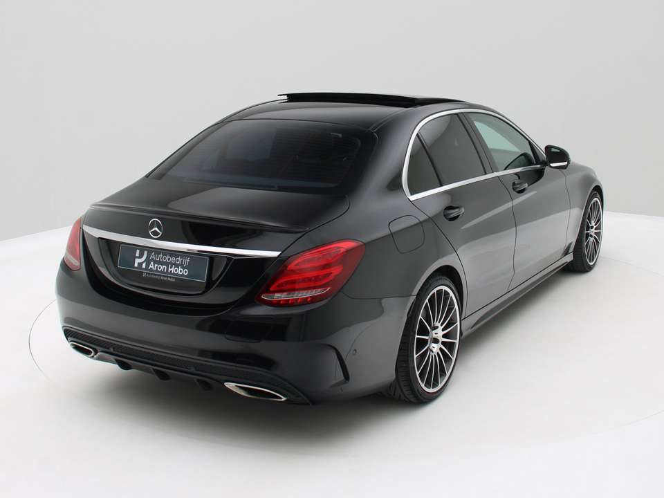 Mercedes-Benz C 350 - Imagem 5