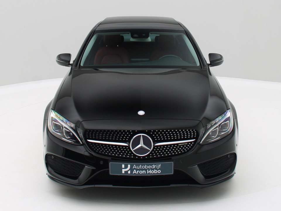 Mercedes-Benz C 350 - Imagem 8