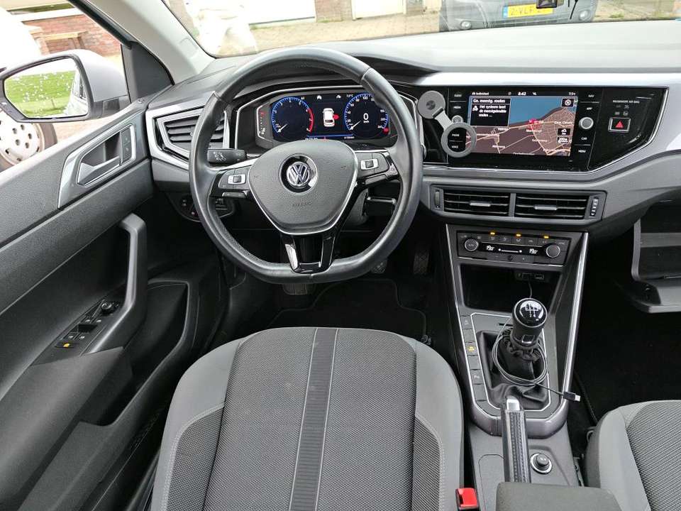 Volkswagen Polo - Imagem 9