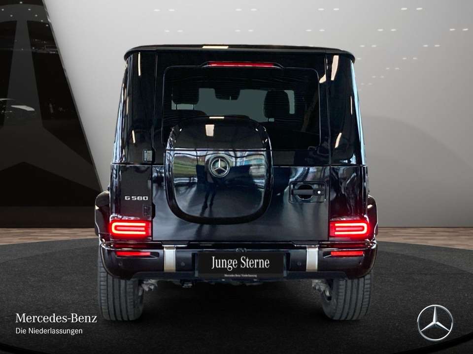 Mercedes-Benz G 580 - Imagem 9