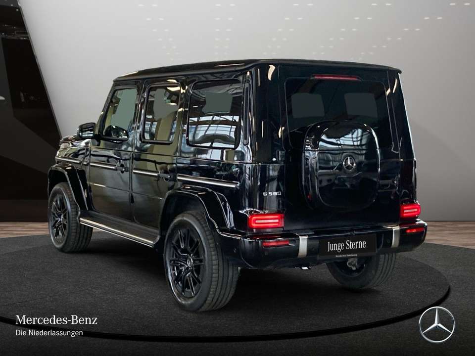 Mercedes-Benz G 580 - Imagem 10