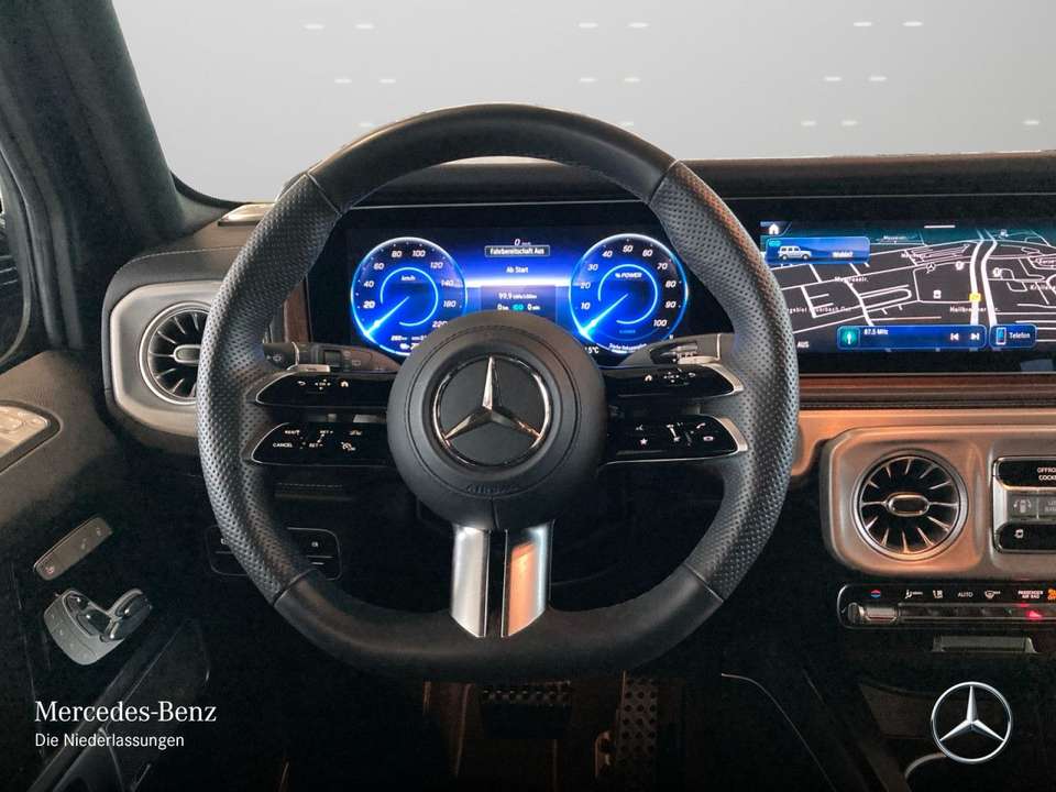 Mercedes-Benz G 580 - Imagem 14