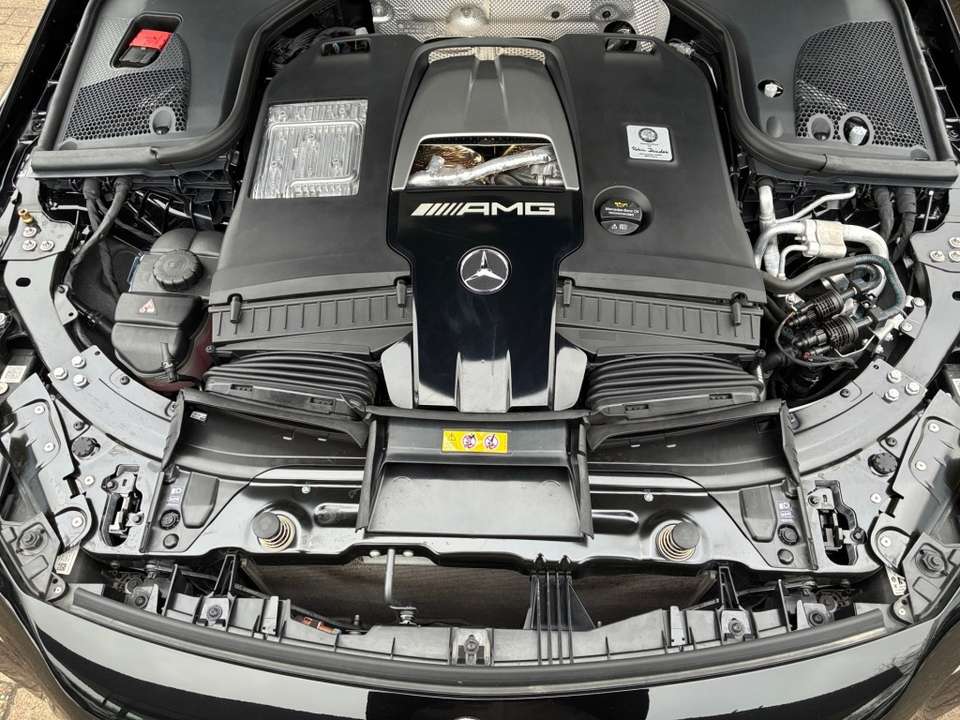 Mercedes-Benz AMG GT - Imagem 5