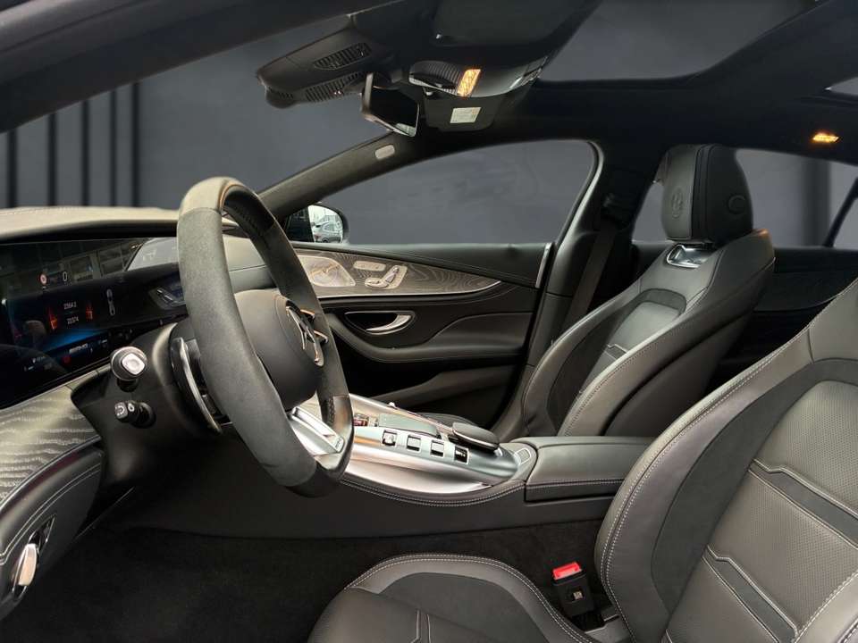 Mercedes-Benz AMG GT - Imagem 7