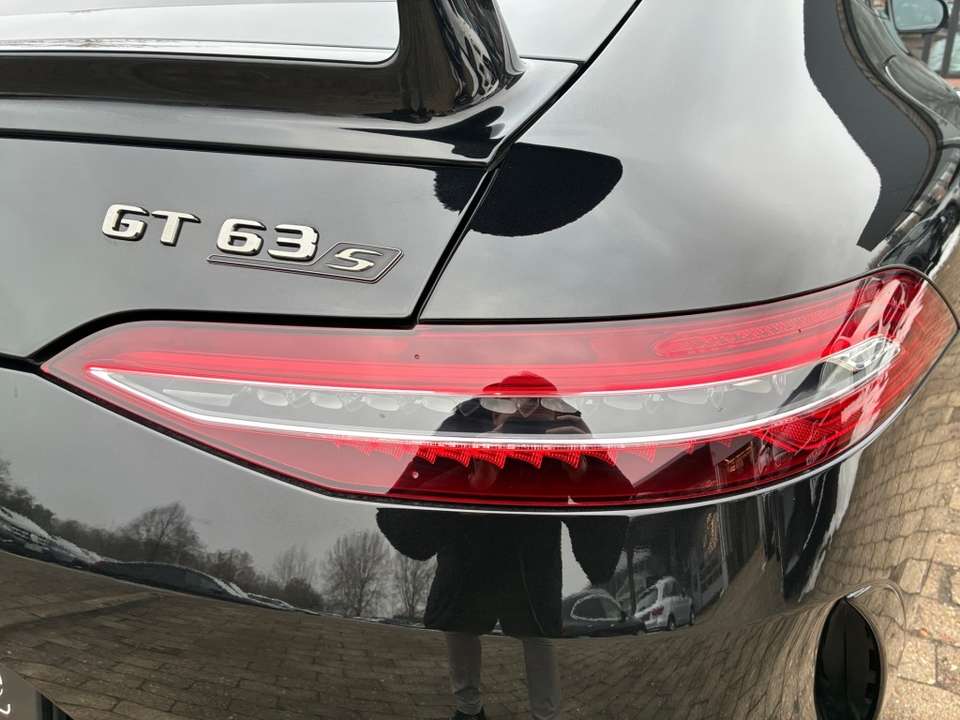 Mercedes-Benz AMG GT - Imagem 11