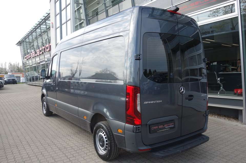Mercedes-Benz Sprinter - Imagem 6