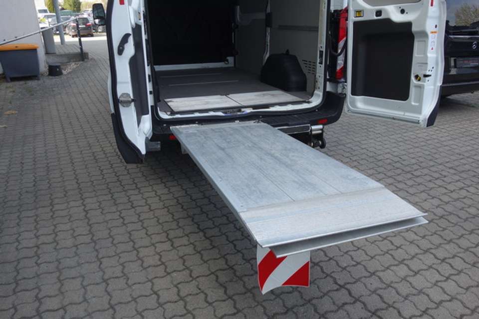 Ford Transit - Imagem 10