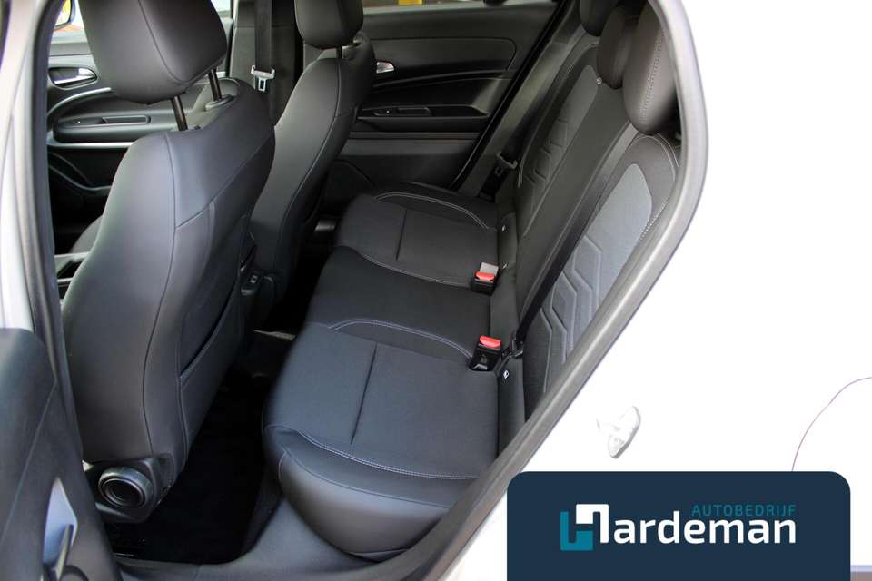 Jeep Avenger - Imagem 8