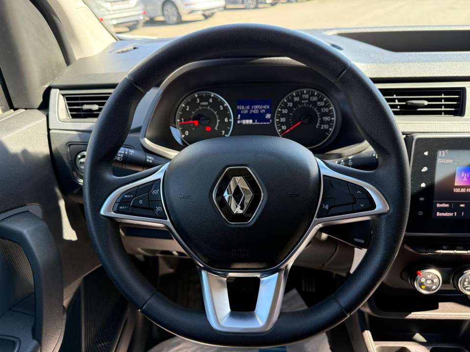 Renault Express - Imagem 13