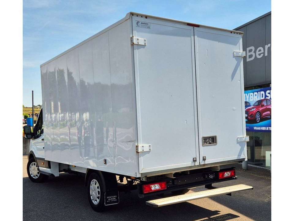 Ford E-Transit - Imagem 4