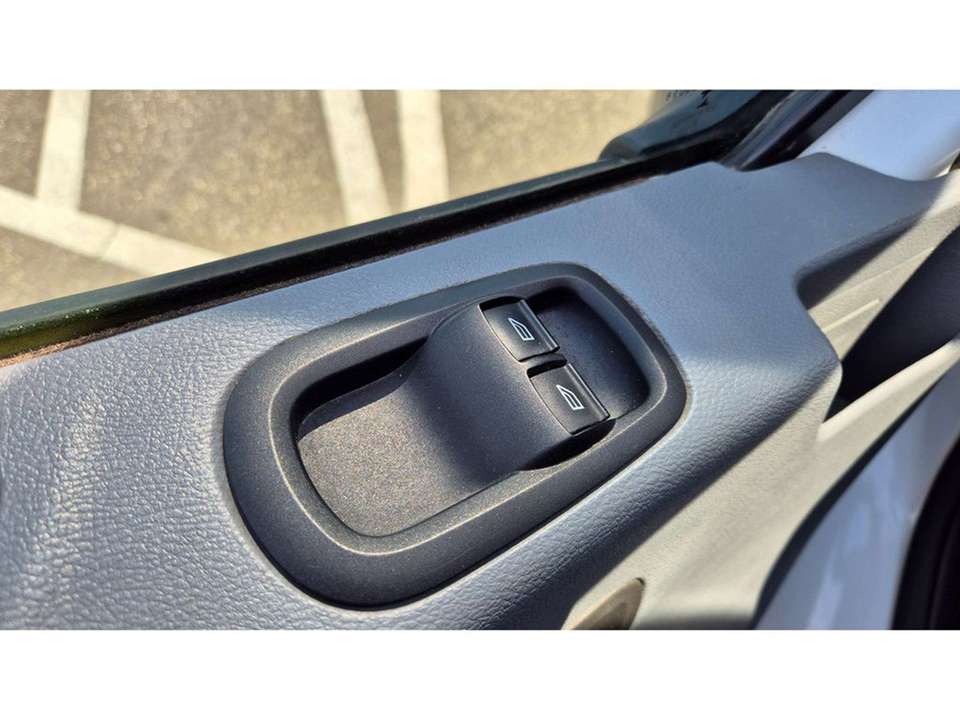 Ford E-Transit - Imagem 7