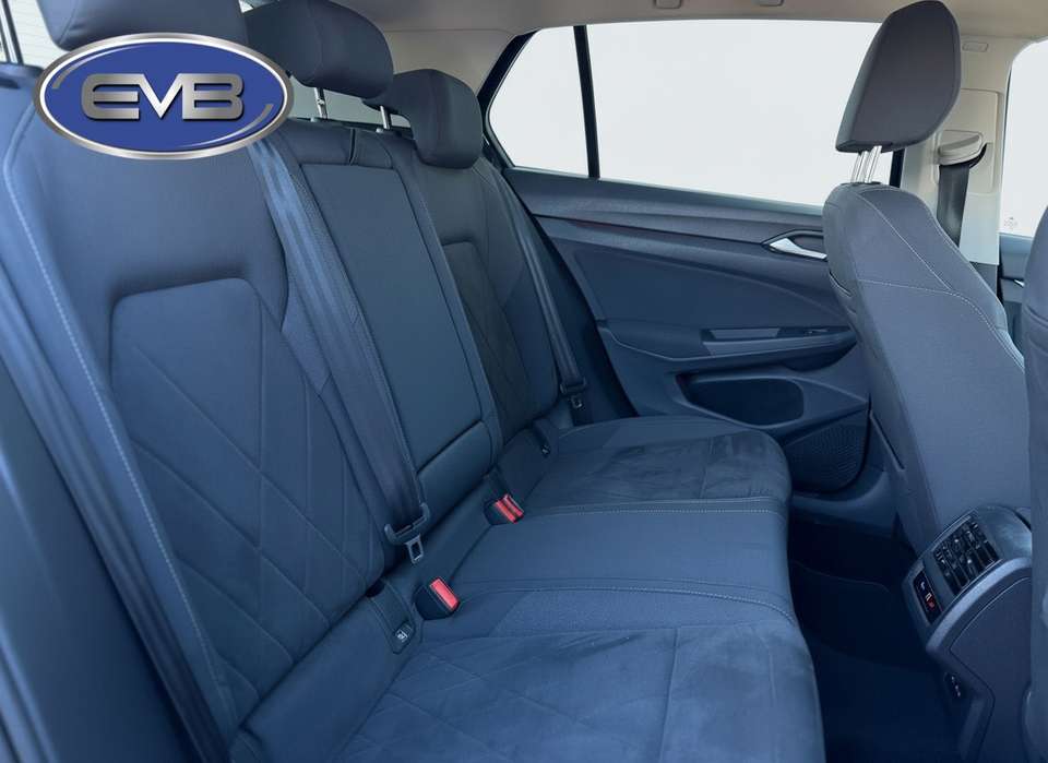 Volkswagen Golf - Imagem 18