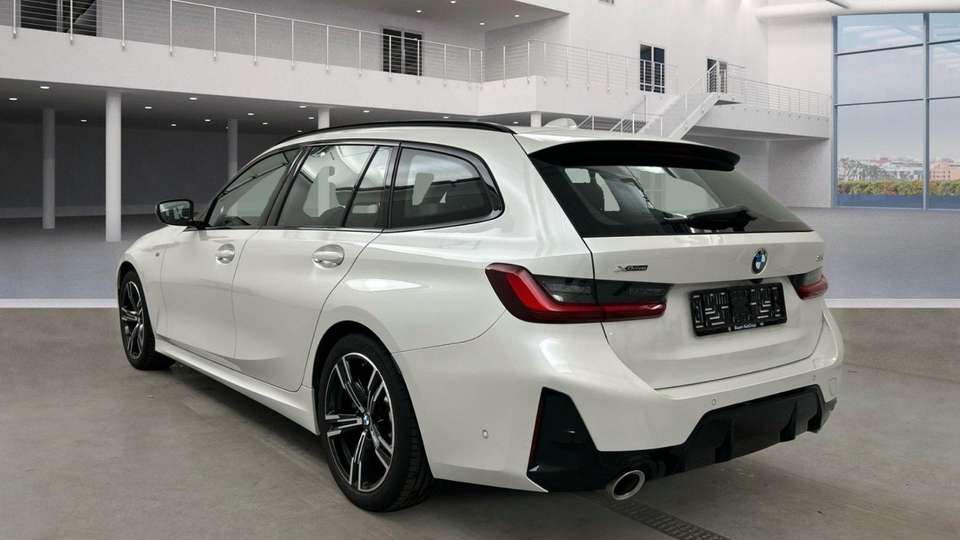 BMW 330 - Imagem 4