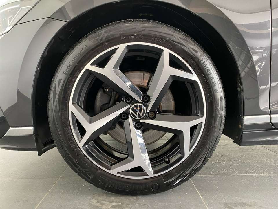 Volkswagen Passat Variant - Imagem 2