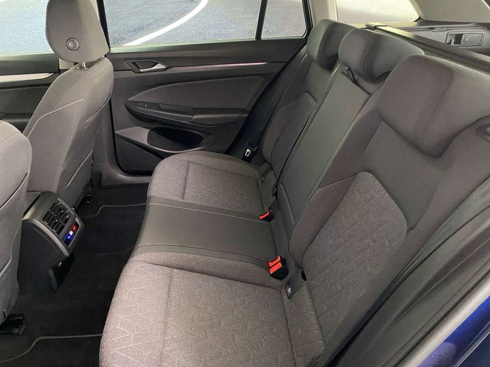 Volkswagen Golf Variant - Imagem 8