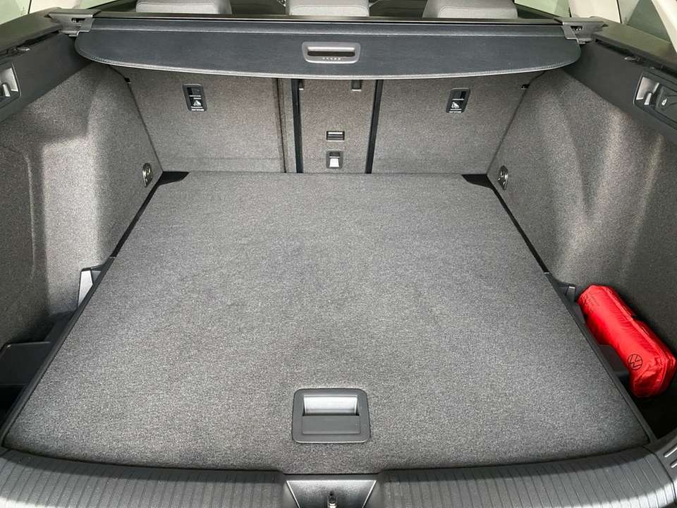 Volkswagen Golf Variant - Imagem 15